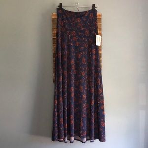 LulaRoe navy and coral floral maxi 🌟 NWT
